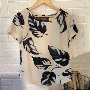 Ann Taylor Leaf blouse XS